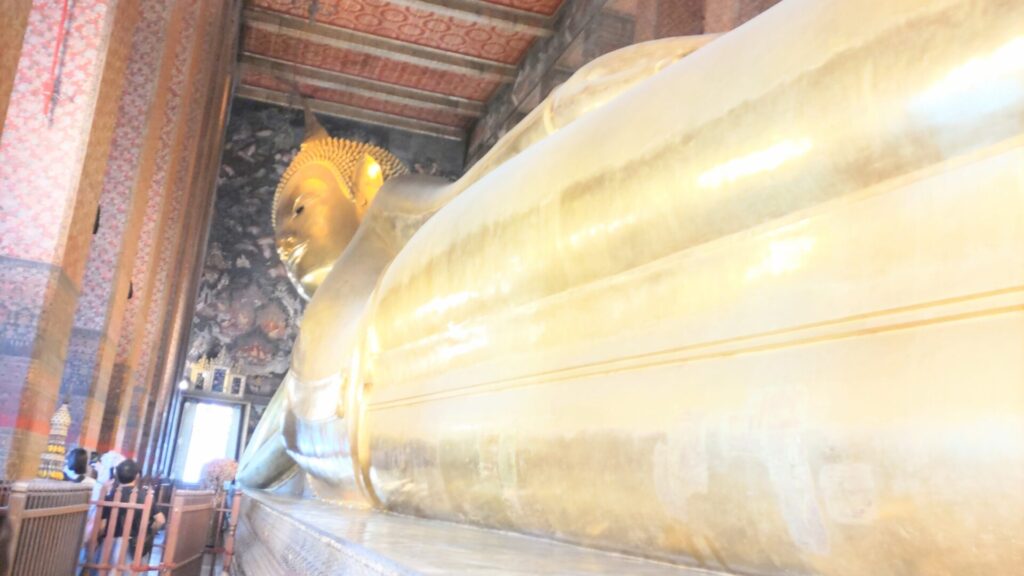 ワット・ポー涅槃仏